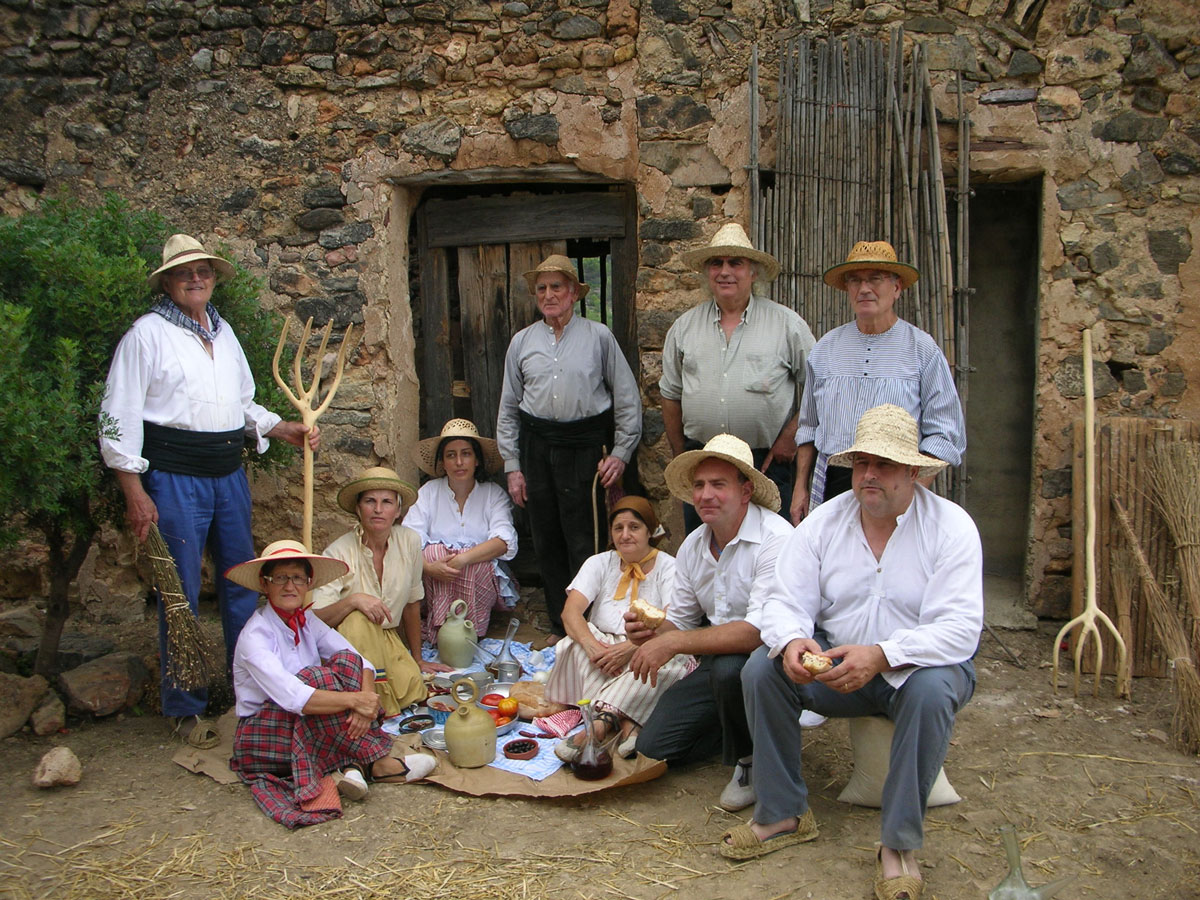 Sueras